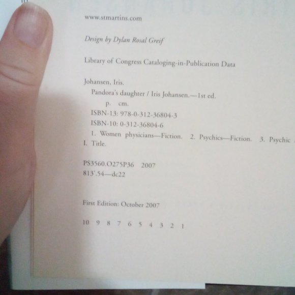 Pandora's Daughter Iris Johansen First Ed First Print Hardcover Book - Picture 5 of 6